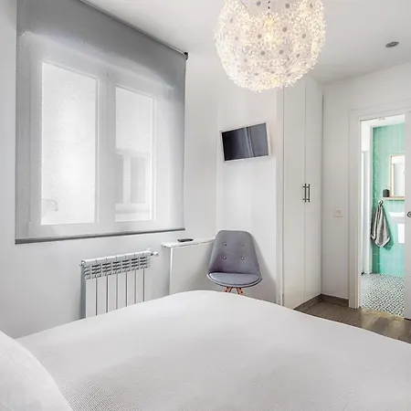 4 Estaciones - Tu Hogar En El Corazon De *