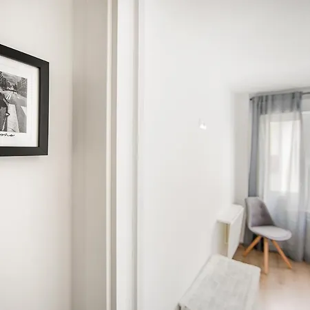 Apartman 4 Estaciones - Tu Hogar En El Corazon De Oviedo