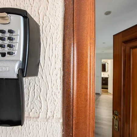 4 Estaciones - Tu Hogar En El Corazon De Apartmán Oviedo