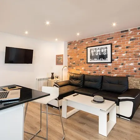 4 Estaciones - Tu Hogar En El Corazon De Apartmán